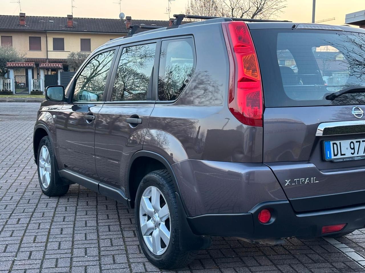 Nissan X-Trail 2.0 dCi 150CV LE..4x4 AUTOMATICO. CELL 393 690 2051 WUATSAPP