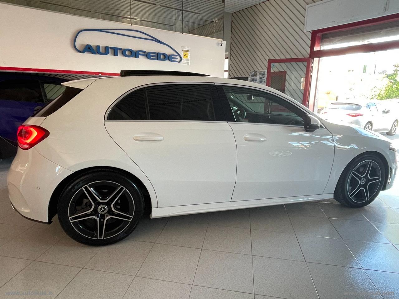 MERCEDES-BENZ A 180 d Automatic Premium