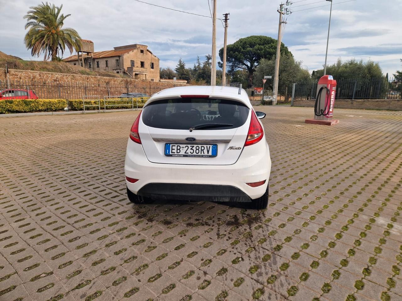 Ford Fiesta Fiesta+ 1.4 3 porte Bz.- GPL