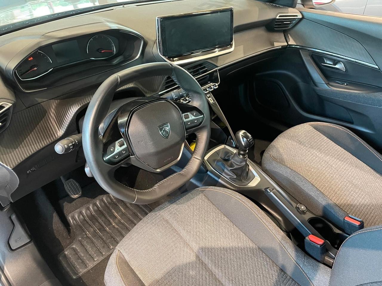 Peugeot 2008 1.2 STYLE PREZZO PROMO: € 18.990,00