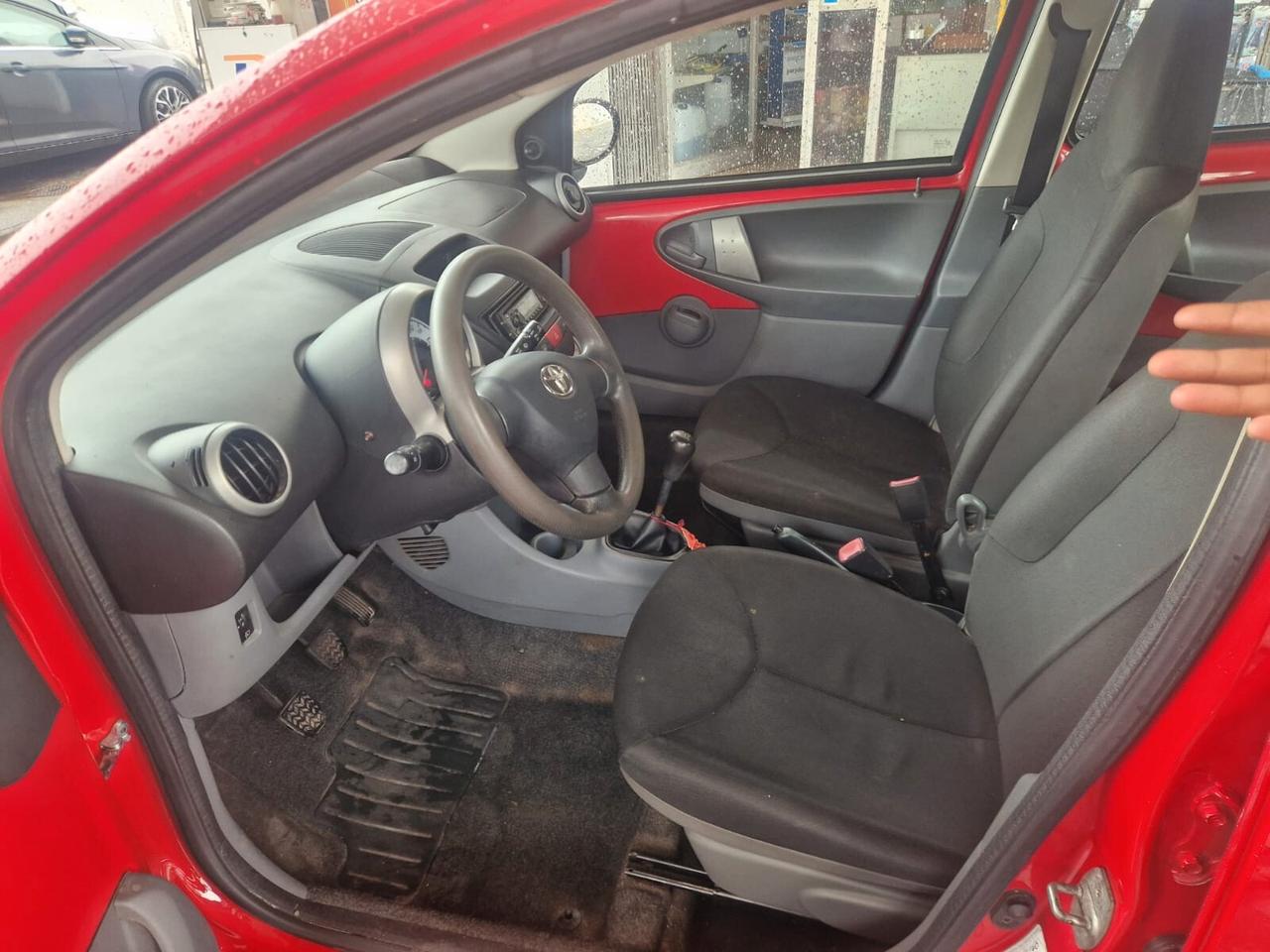 Toyota Aygo 1.0 12V VVT-i 5 porte
