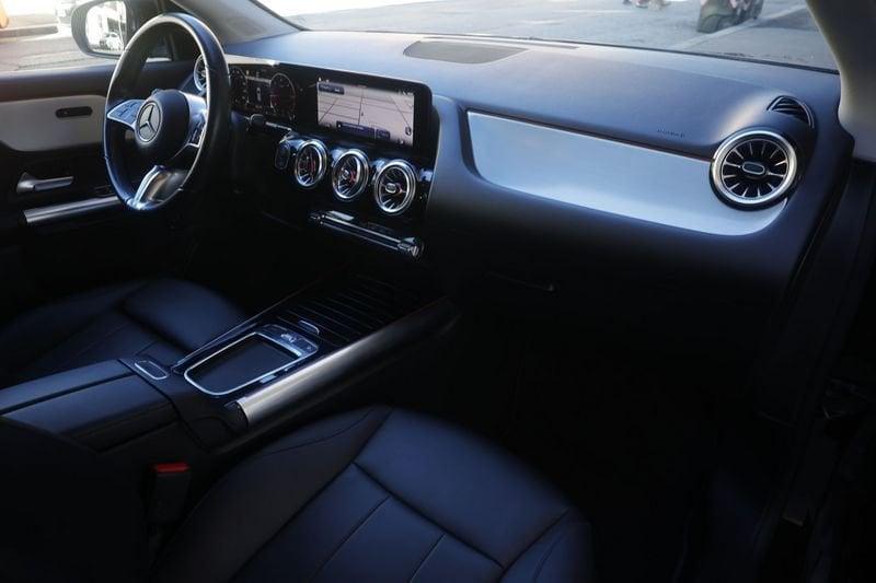 Mercedes-Benz GLA Mercedes-Benz GLA 200 d AMG Line Premium Plus auto Unicoproprietario
