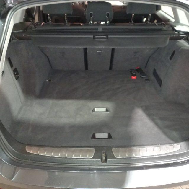 BMW 318 d Touring Business aut.