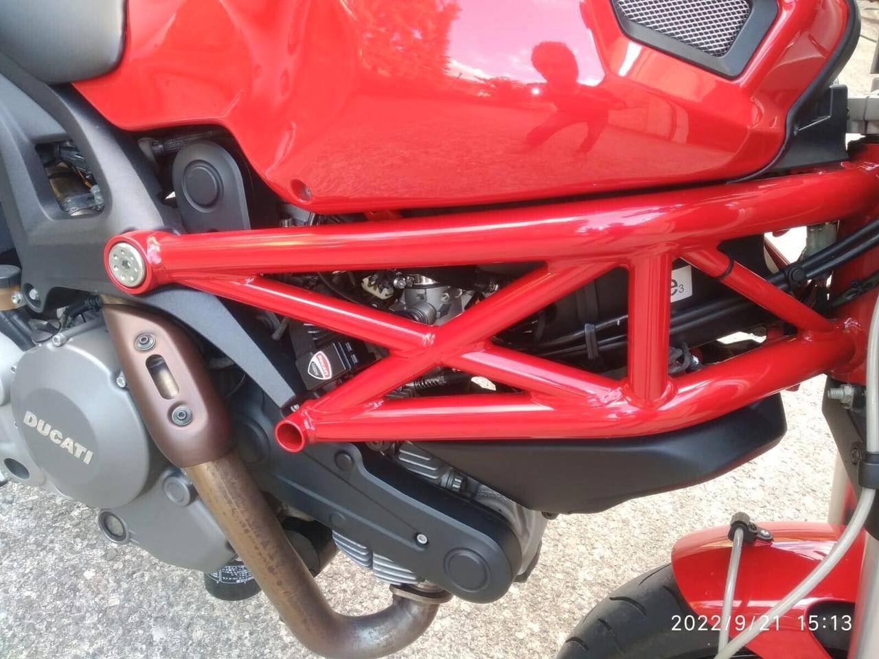 Ducati Monster 696plus Plus