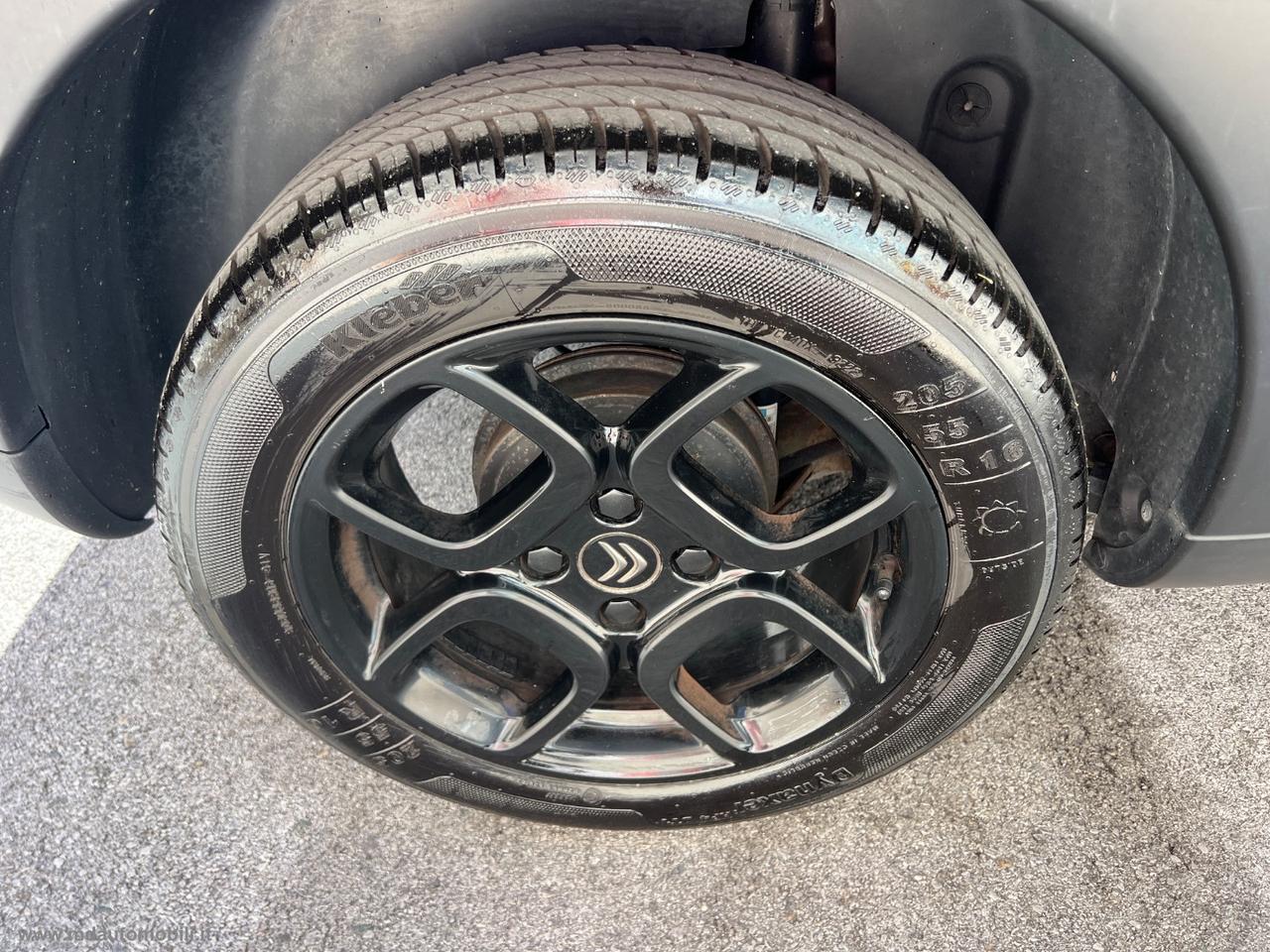 CITROEN C4 Cactus PureTech 82 Shine NAVIGATORE