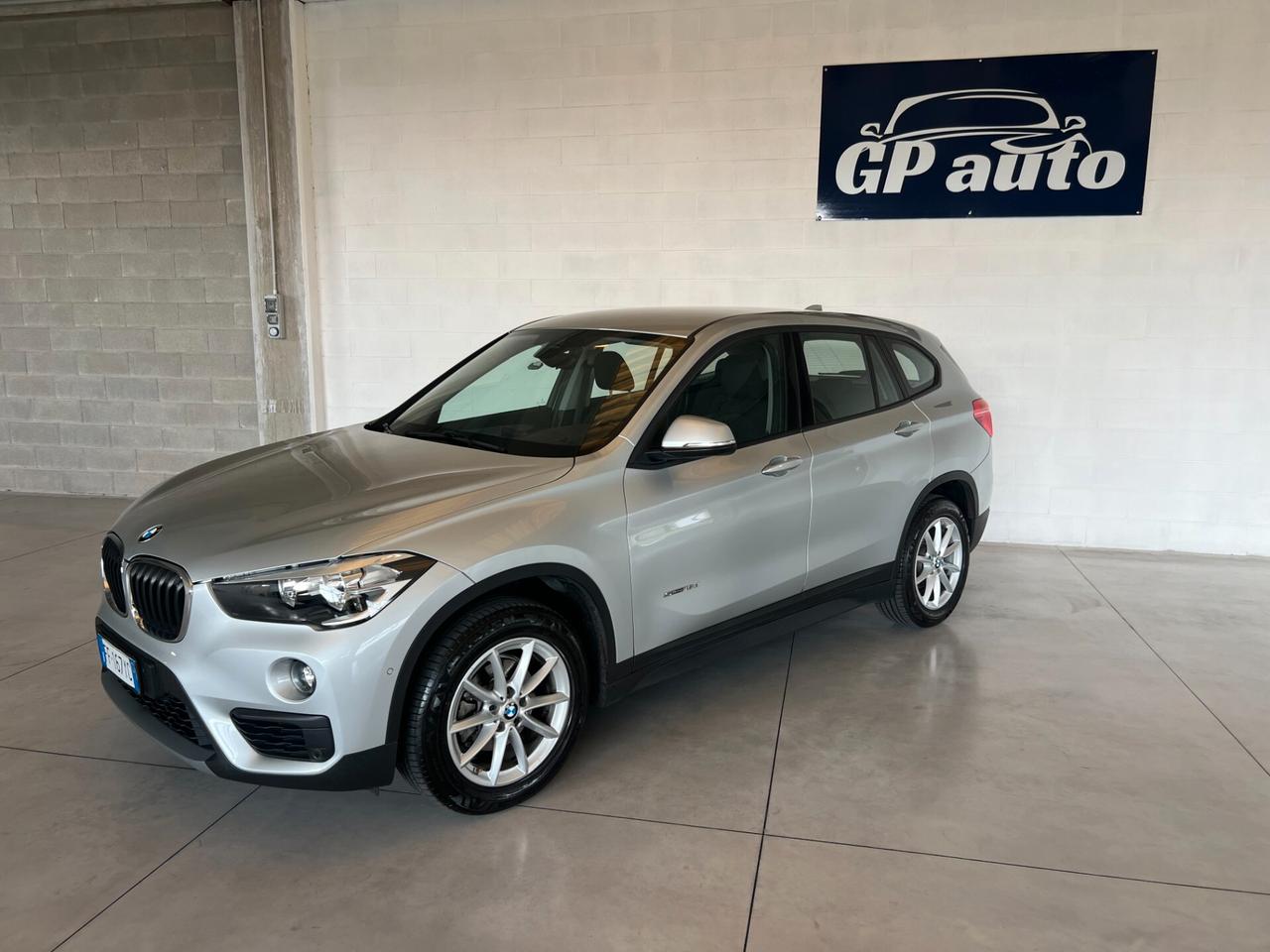 Bmw X1 sDrive16d Advantage ok neopatentati cambio manuale