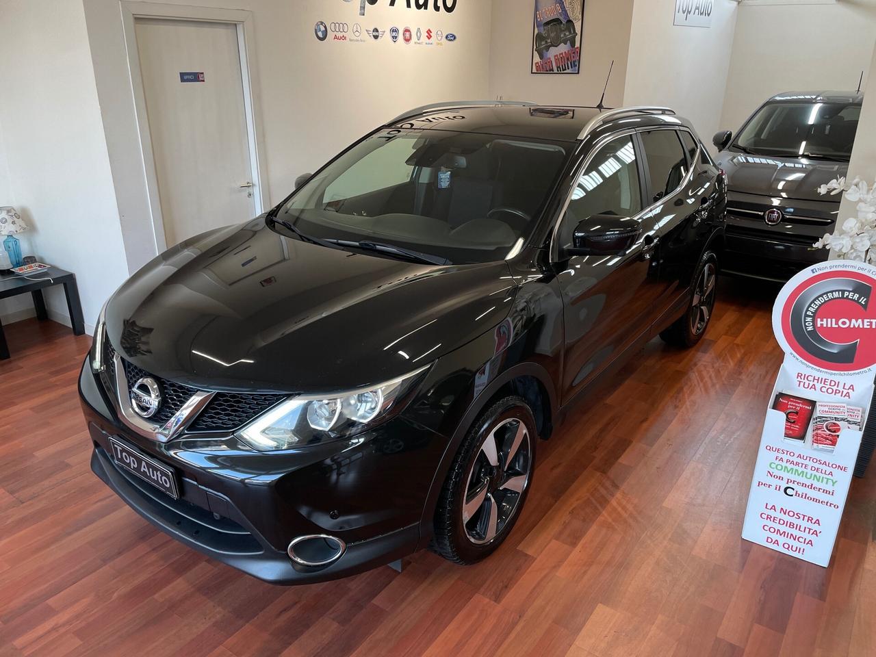 NISSAN QASHQAI 1.6 dCi 2WD TEKNA / TETTO - 2016