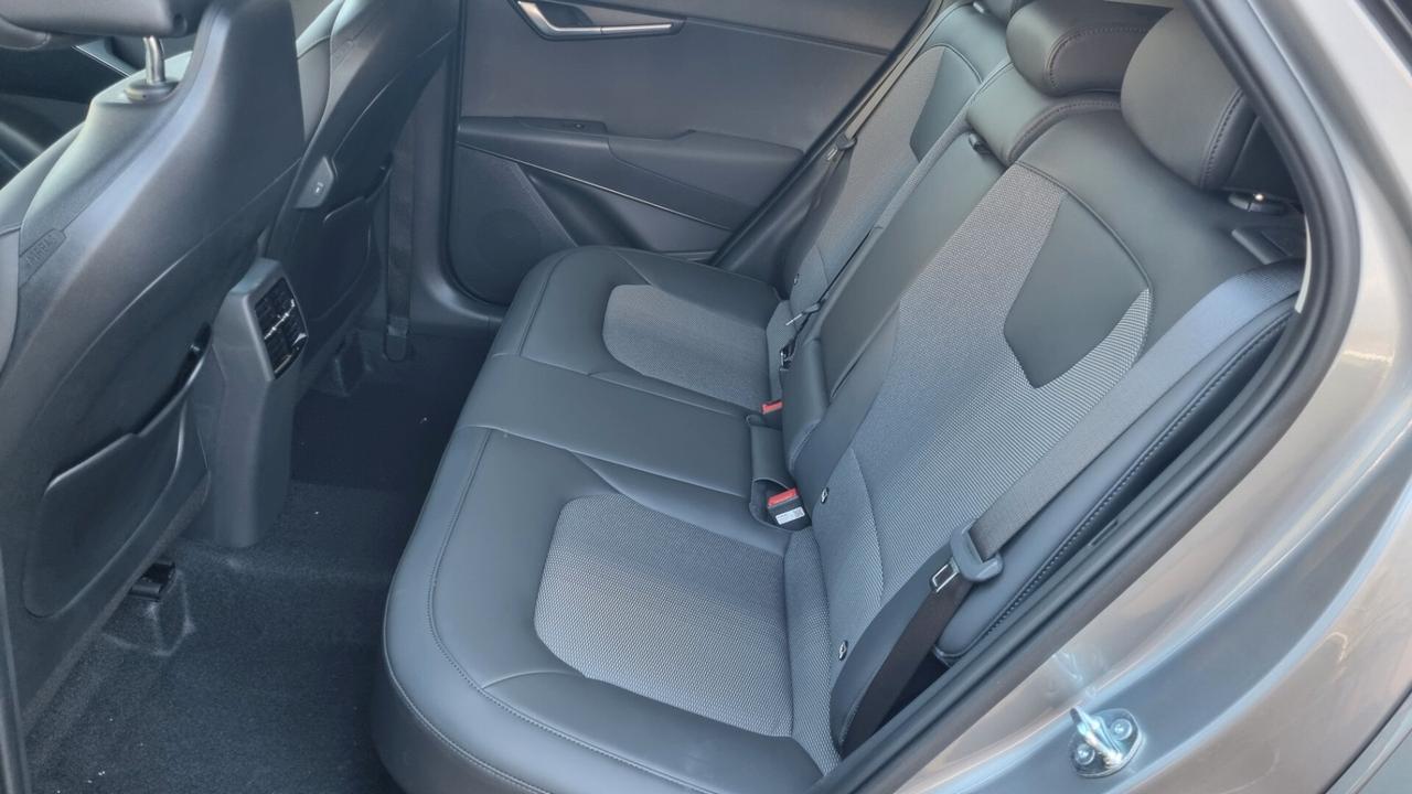 Kia Niro Tri-Fuel 1.6 GDi DCT HEV GPL Style