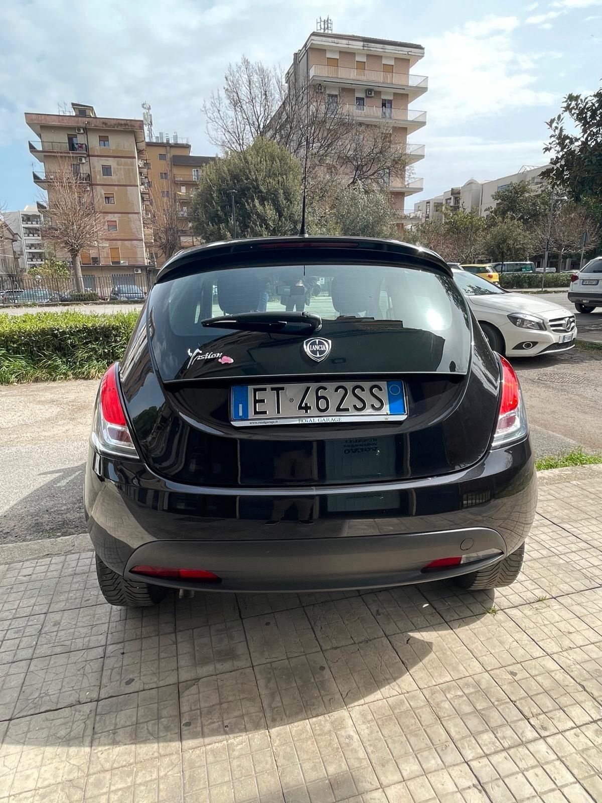 Lancia Ypsilon 1.3 MJT 16V 95 CV 5 porte S&S Elefantino