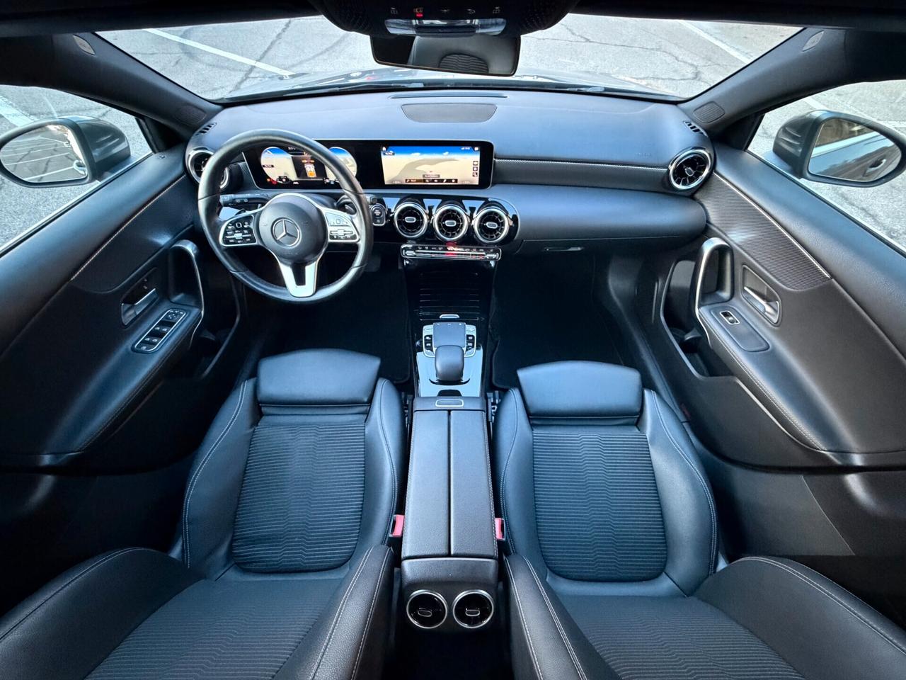 Mercedes A180 SPORT/1500 116CV/AUTOMATICA/VIRTUAL 10.25