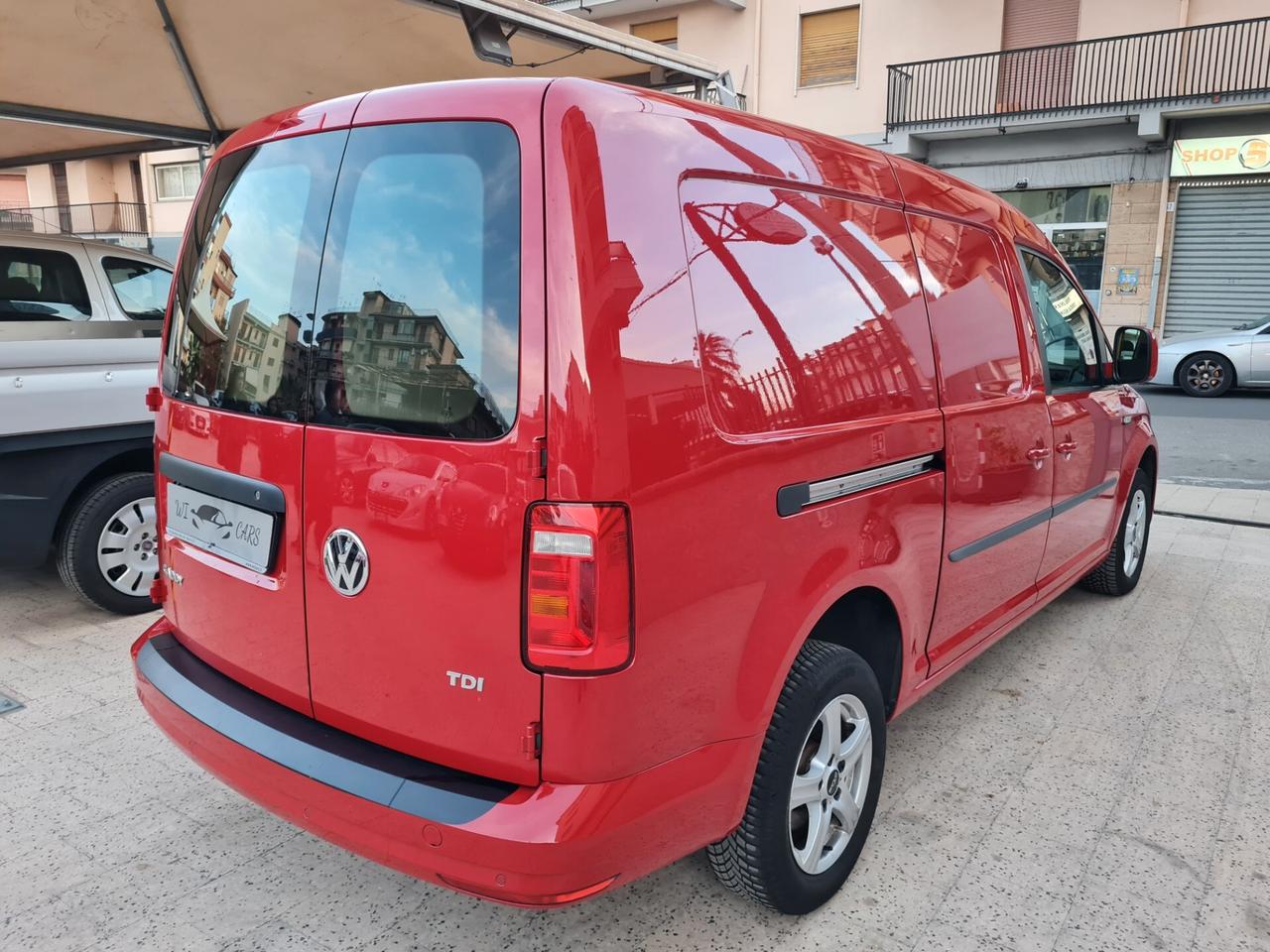 Volkswagen Caddy Maxi passo lungo