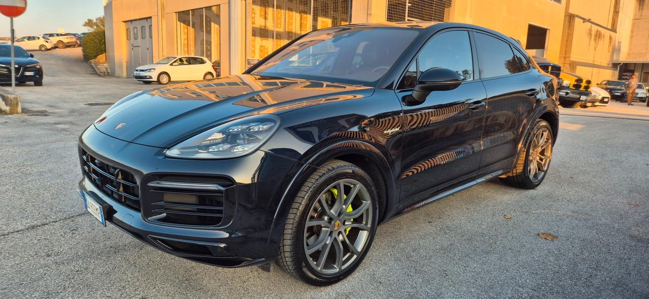 Porsche Cayenne Coupé 3.0 V6 E-Hybrid
