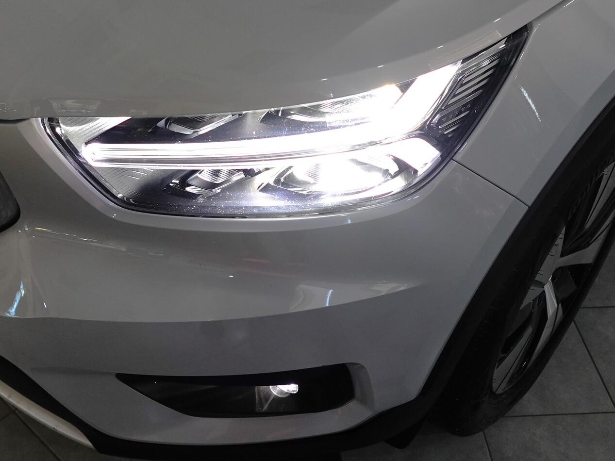 Volvo XC40 1.5 BZ T4 211 CV PHEV INSCRIPTION EXPRESSION