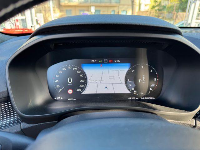 VOLVO XC40 D4 AWD Geartronic R-design 190 Cv