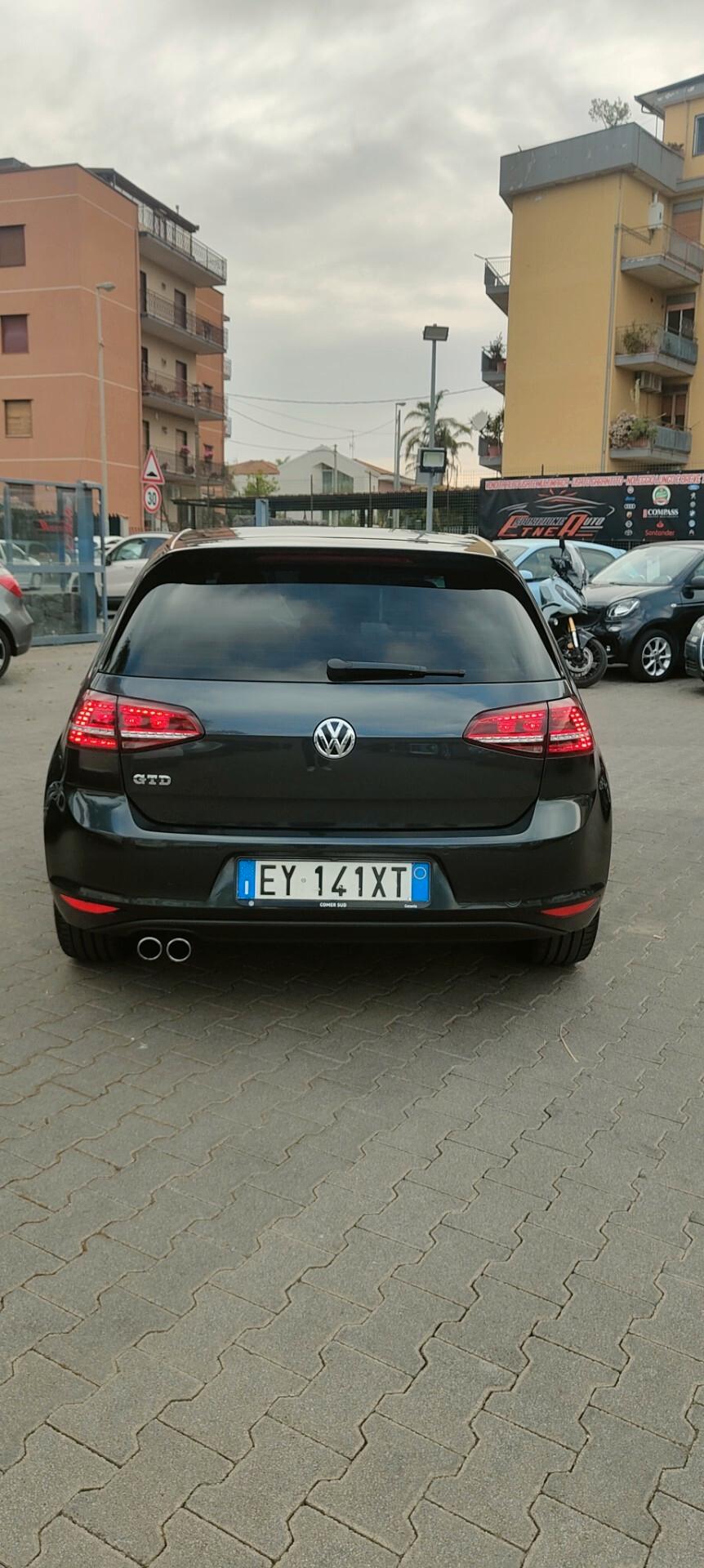 Volkswagen Golf 7 GTD 2.0 TDI full optional da vetrinaaaa