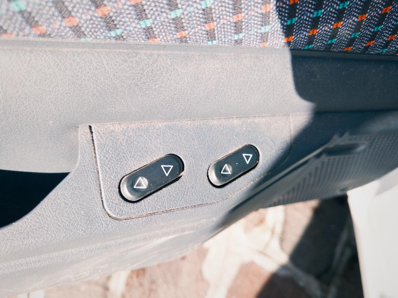 Peugeot 106 5 Porte 106 5p 954 XR-I c/TA cat.