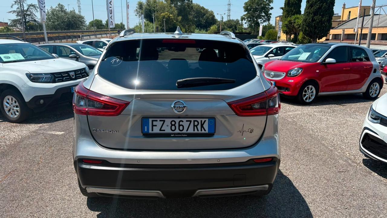 Nissan Qashqai 1.3 DIG-T 140 CV Tekna