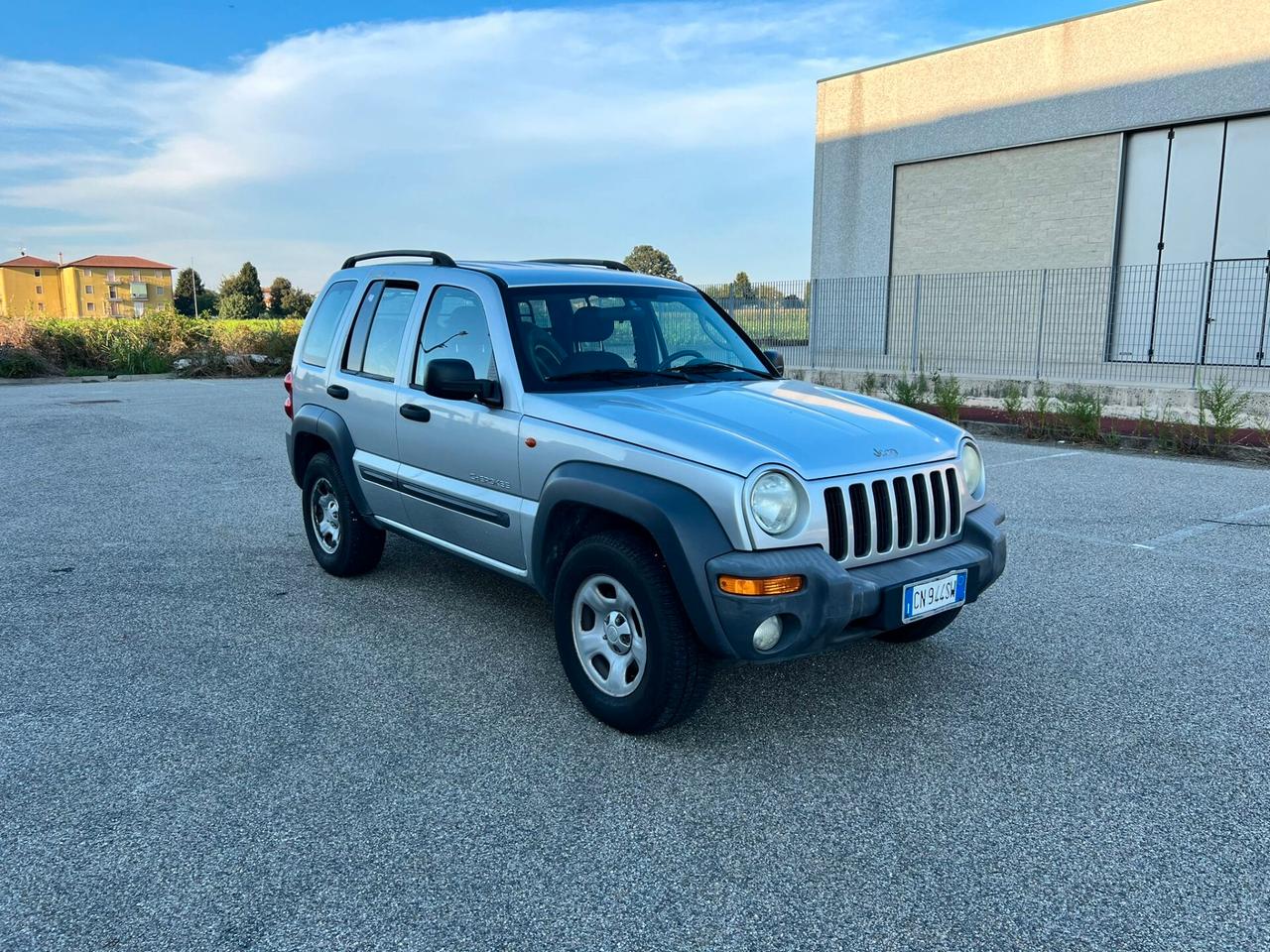 Jeep Cherokee 2.5 CRD Limited