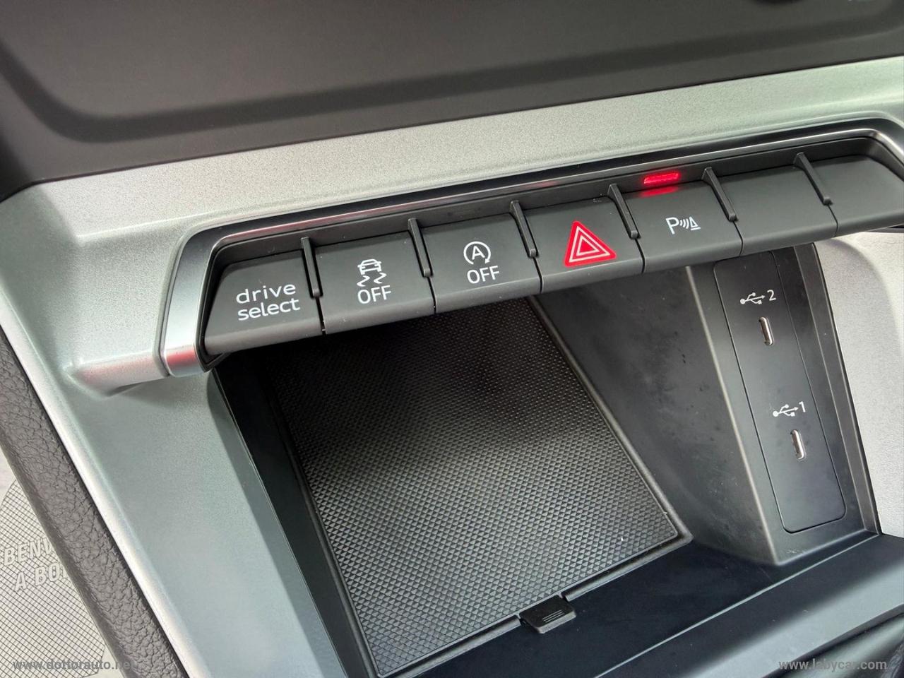 AUDI Q3 35 TDI S tronic S line edition