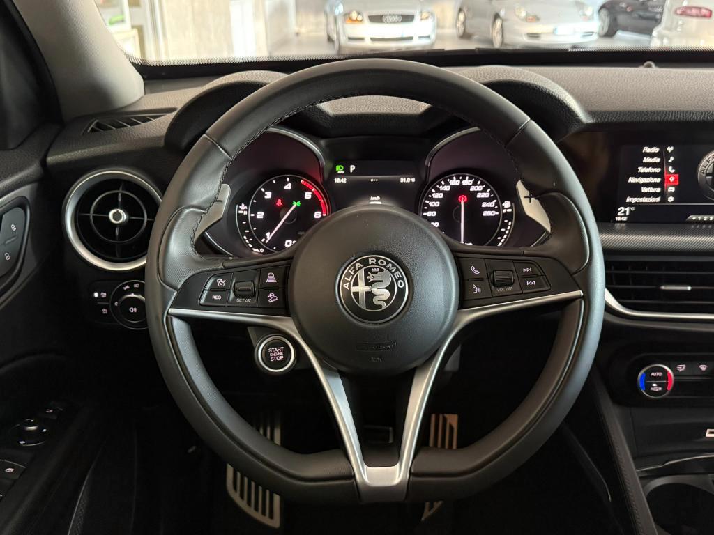 Alfa Romeo Stelvio 2.2 t Lusso Q4 210cv auto