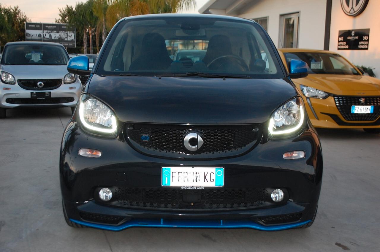 smart forTwo EQ Brabus Style my19 Uff Italy Lega Tetto Led