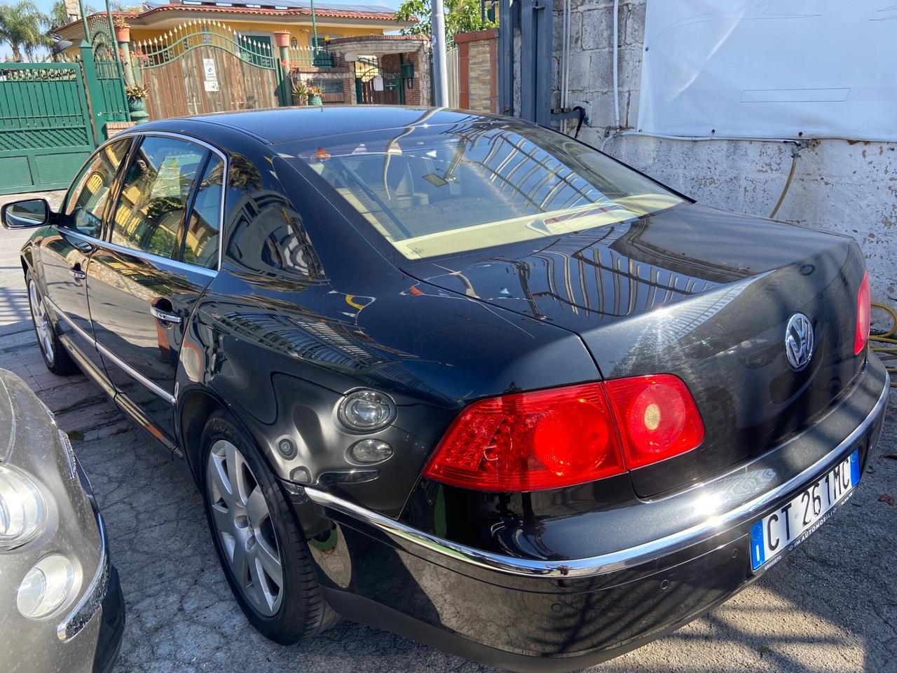 Volkswagen Phaeton 3.0 V6 TDI DPF 4mot. tip. 5 posti automatica