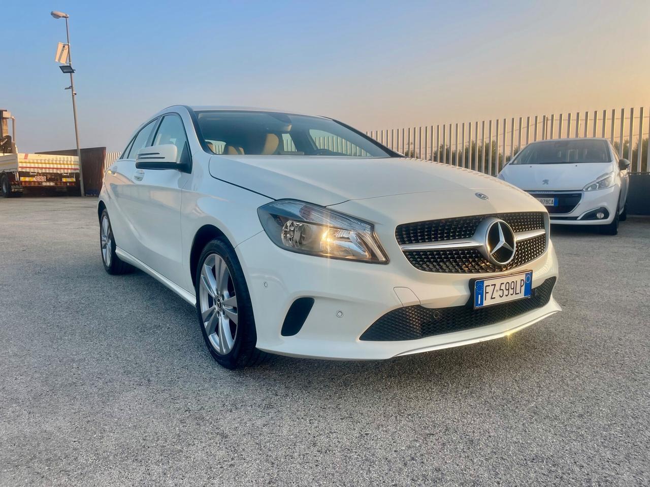 MERCEDES A 180 CDI 110CV SPORT EDITION FULL MY17