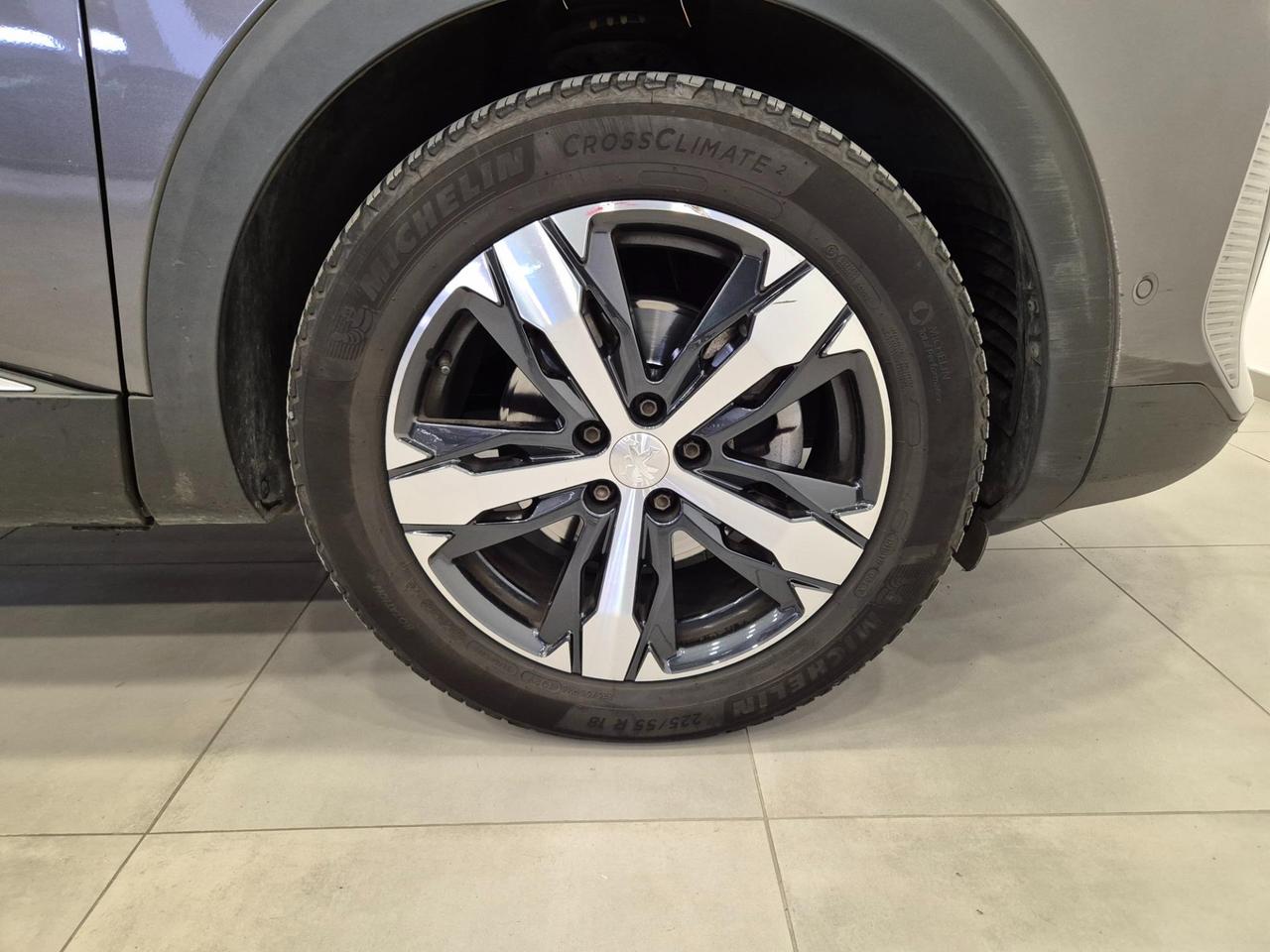 Peugeot 3008 1.5 bluehdi Allure s&s 130cv eat8 N1 - NEOPATENTATI - Cam - Carplay