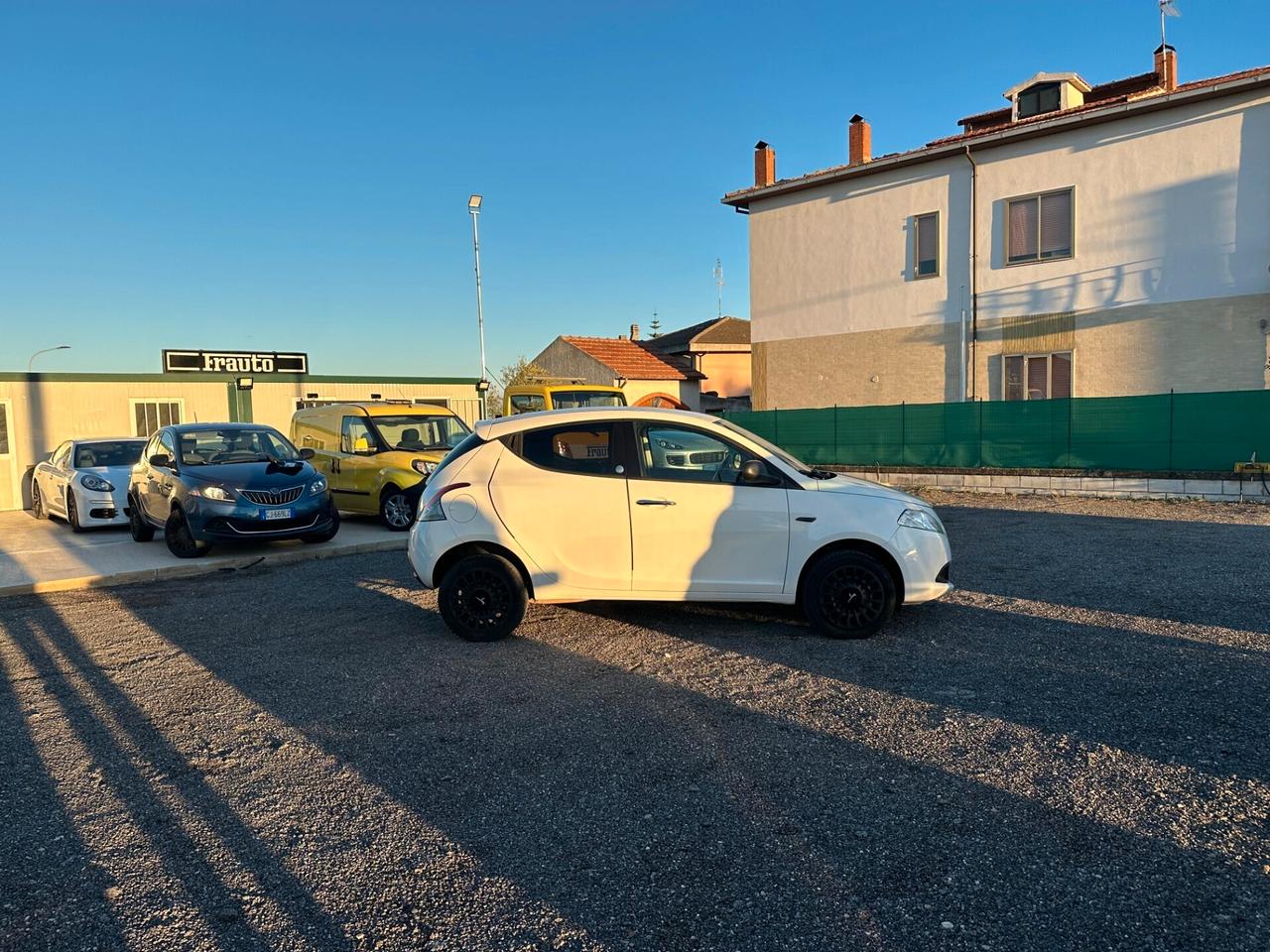 Lancia Ypsilon 0.9 TwinAir 85 CV 5 porte Metano Ecochic Gold