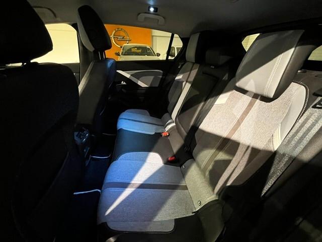 Opel Astra 1.2 Turbo 130 CV Elegance