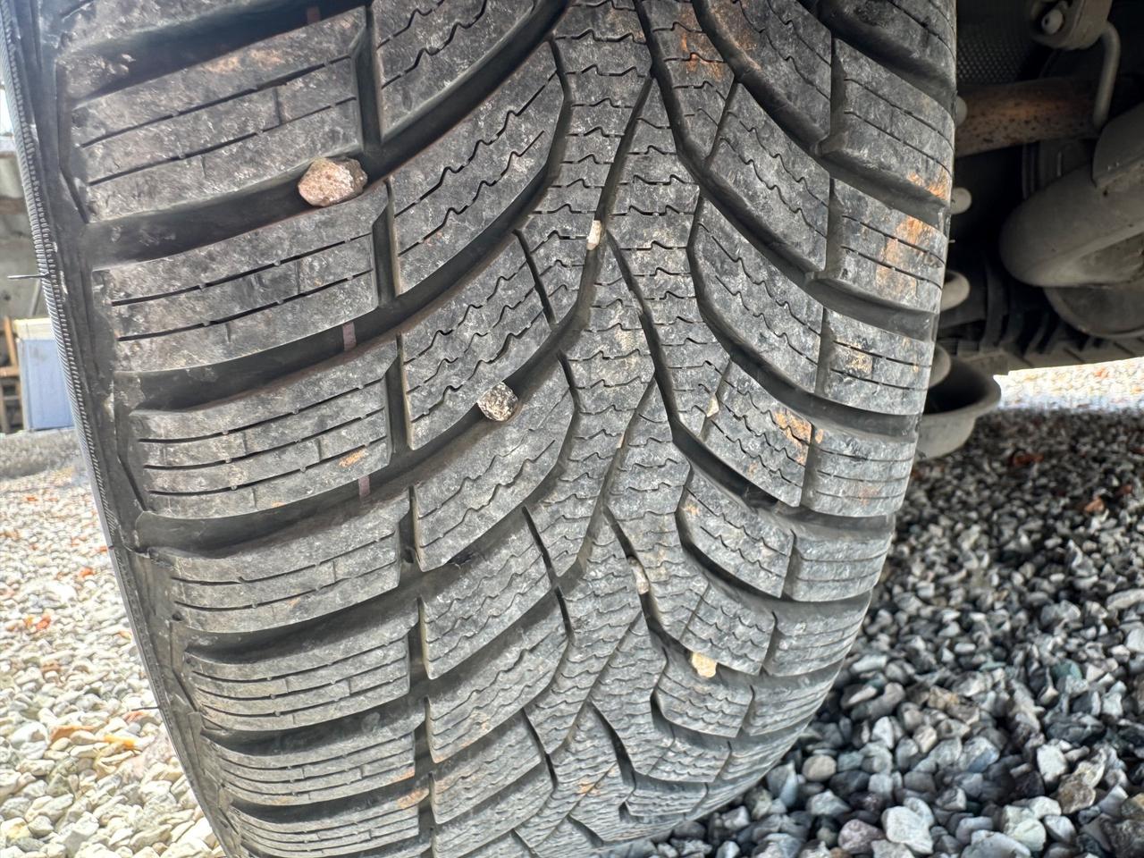 FORD TRANSIT CONNECT FULL OPTIONAL