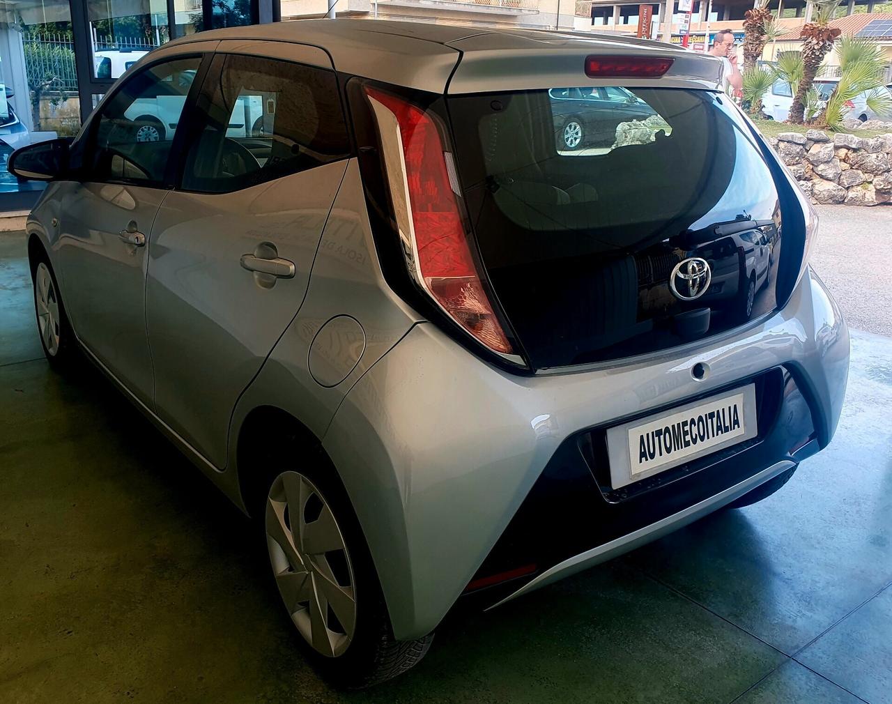 Toyota Aygo 1.0 BENZ -2015 - KM: 92 MILA!!!
