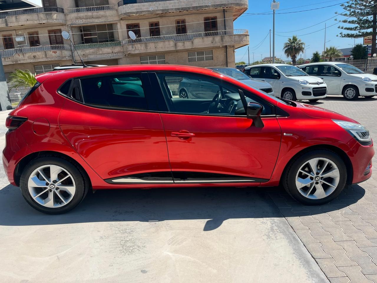 Renault Clio TCe 12V 90CV Start&Stop 5 porte Energy Intens