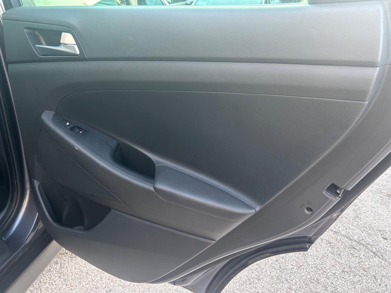 Hyundai Tucson 1.7 CRDi XPossible Euro6B