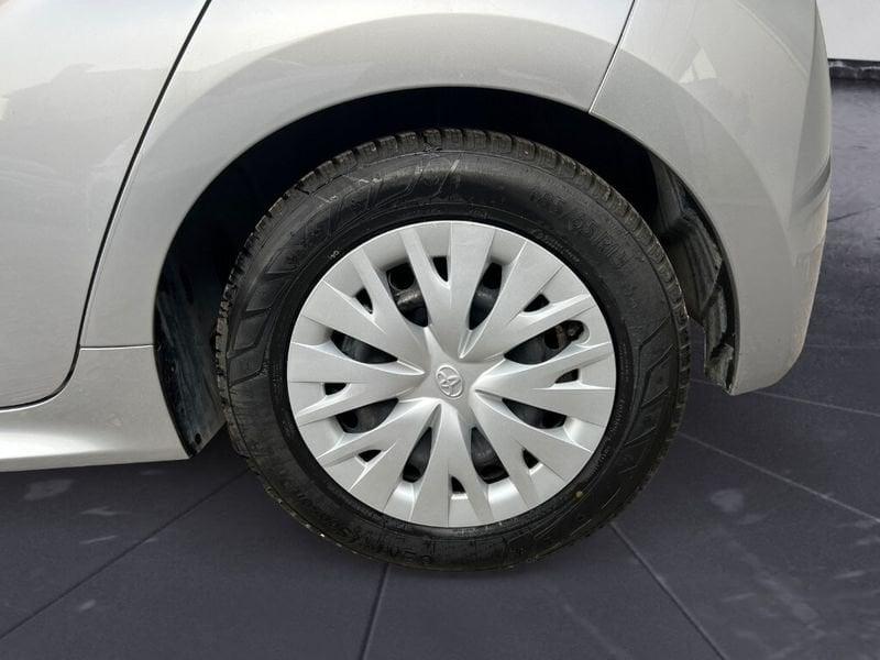 Toyota Yaris 4ª serie 1.5 Hybrid 5 porte Active