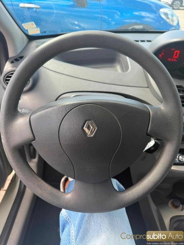 RENAULT Twingo 1.2 8V Dynamique