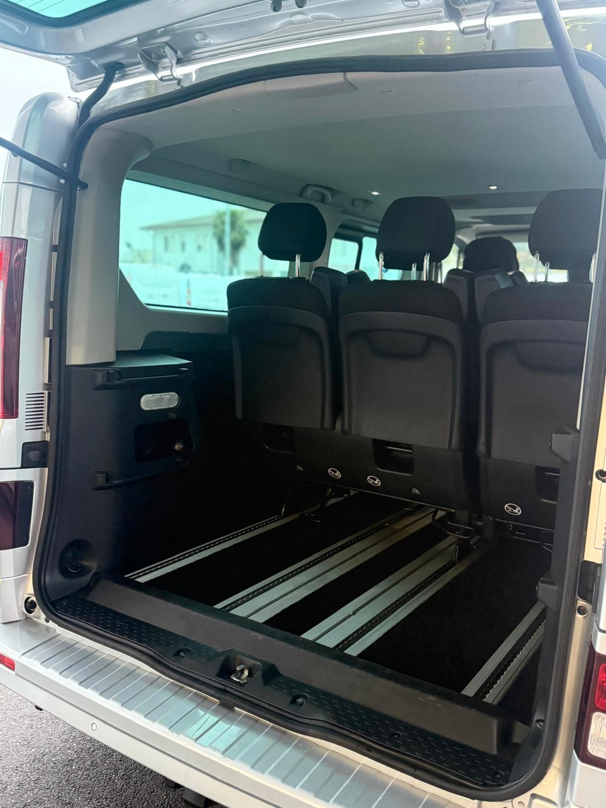 Opel Vivaro 27 1.6 BiTurbo S&S EcoFLEX PC-TN Tourer 8 posti