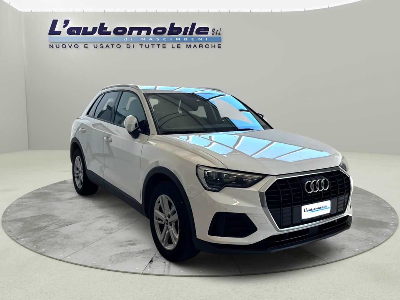 Audi Q3 35 2.0 tdi Business s-tronic