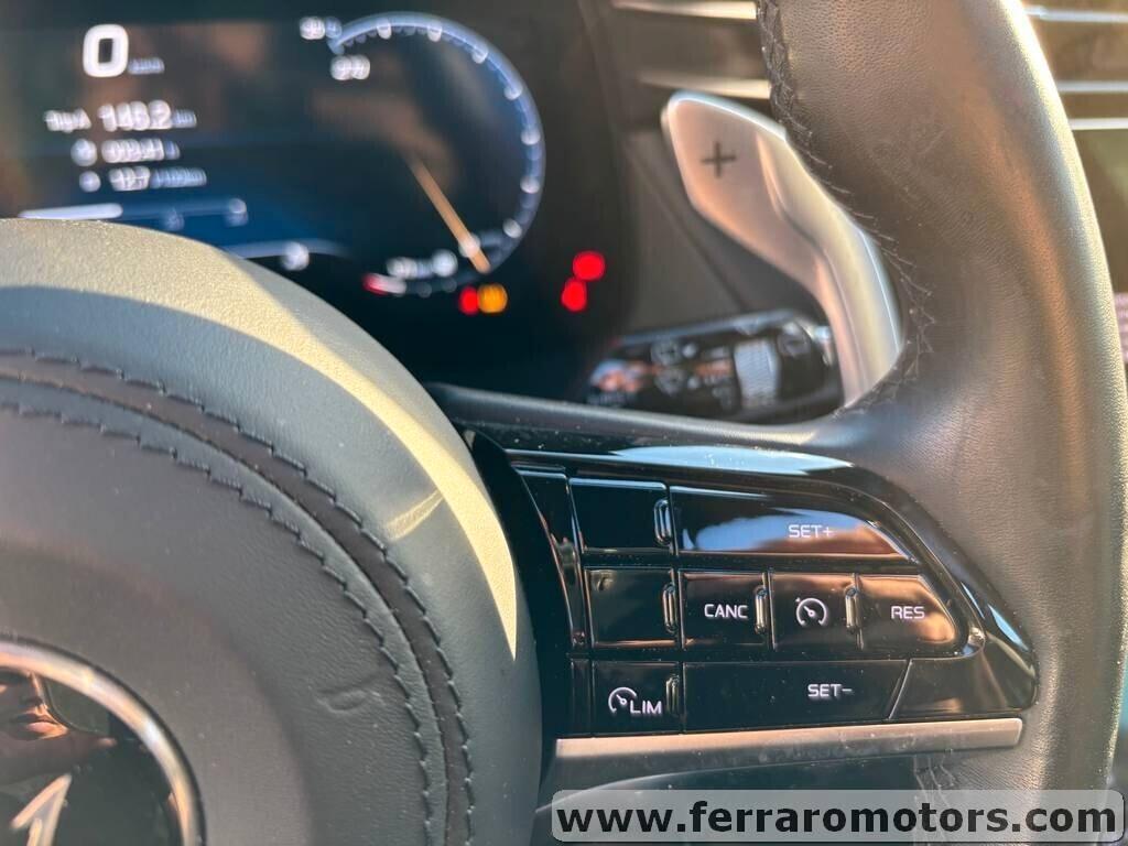 Maserati Grecale MHEV 300 CV solo 10.000 KM IVA ESPOSTA Tua a soli 579 Euro al mese