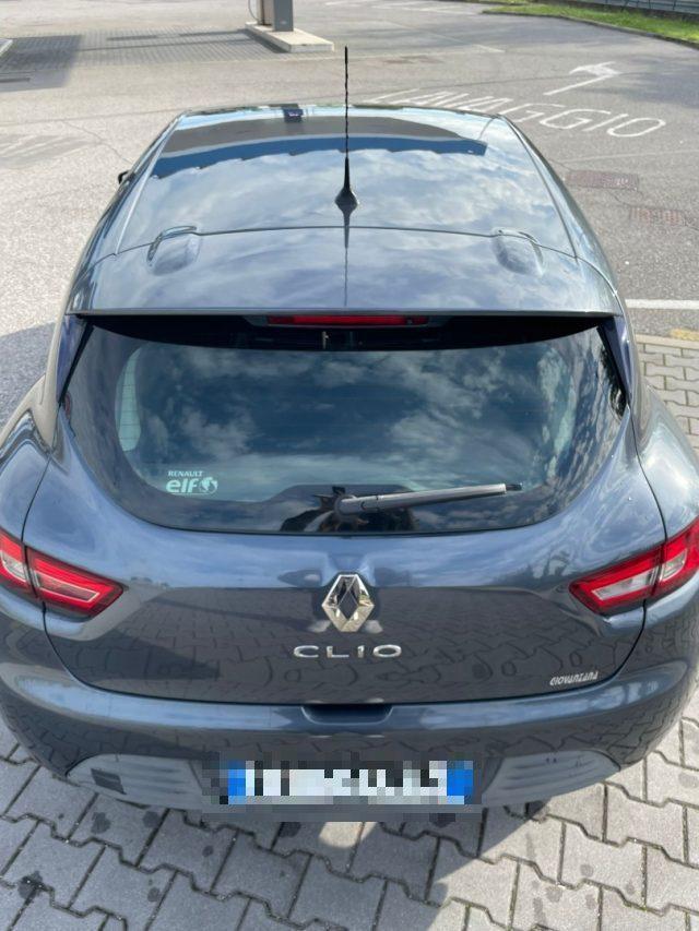 RENAULT Clio dCi 8V 75CV Start&Stop 5 porte Zen neo patent.