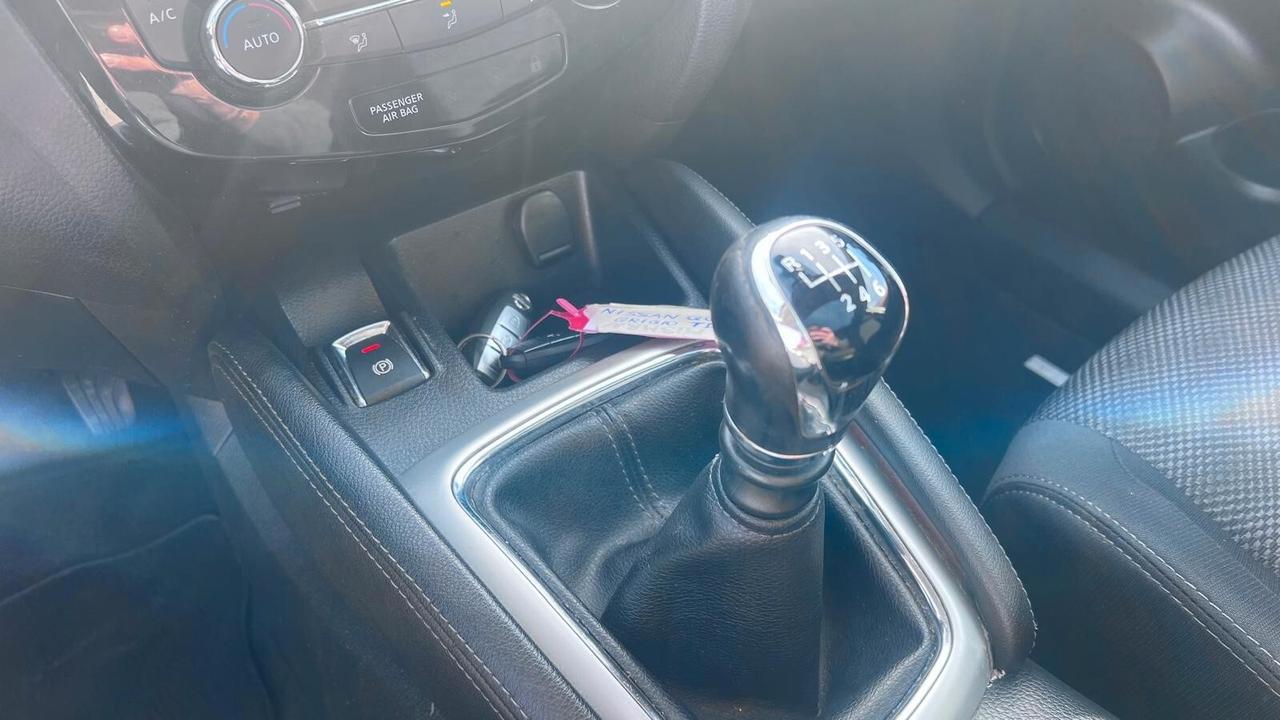 Nissan Qashqai 1.6 dCi 2WD N-Connecta