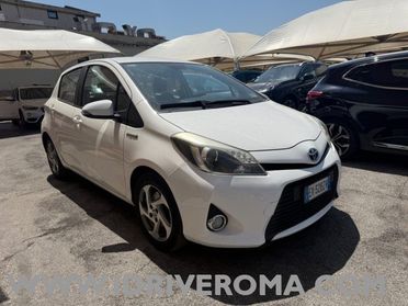 TOYOTA Yaris 1.5 Hybrid 5 porte Lounge "NEOPATENTATI"