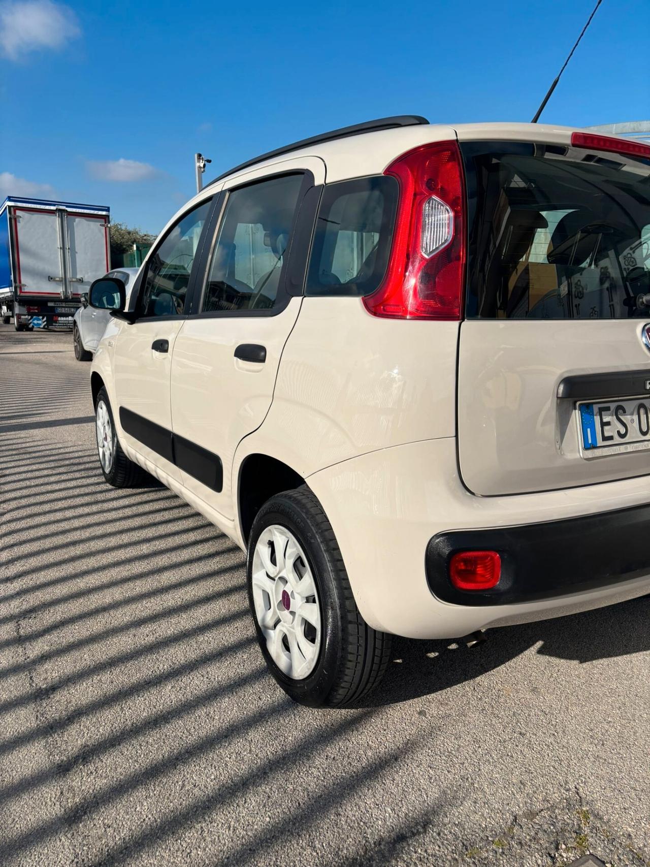 Fiat Panda 0.9 TwinAir Turbo Natural Power Lounge ANNO 2013