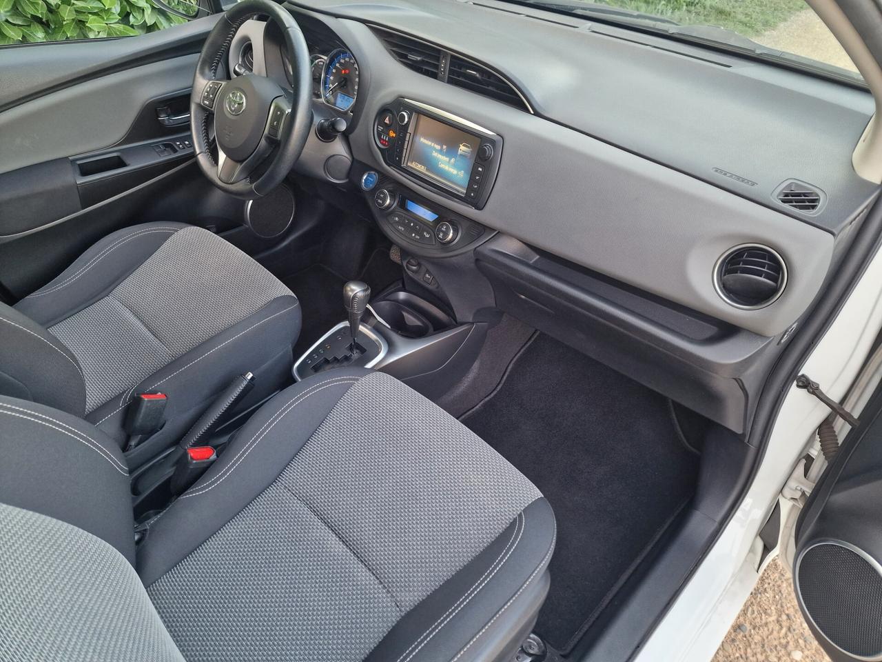 Toyota Yaris 1.5 Hybrid 5p