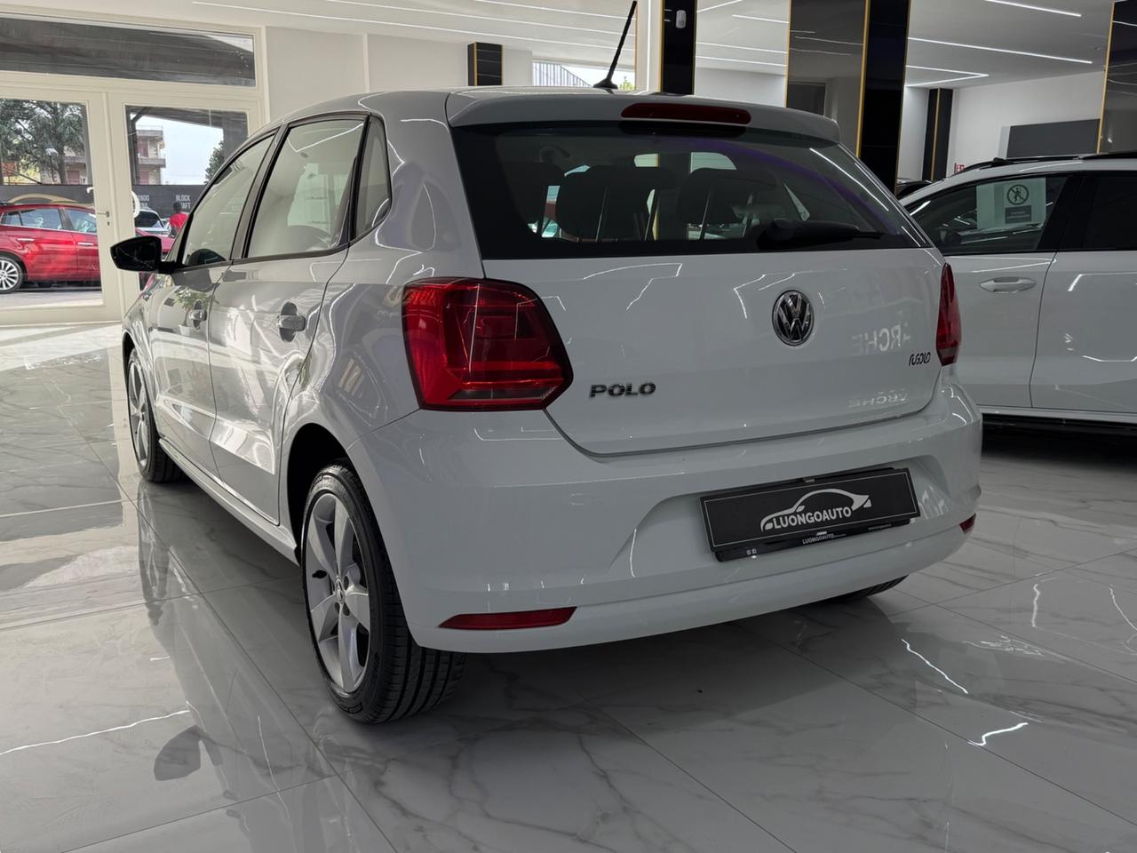 Volkswagen Polo 1.0 Trendline Full Optional