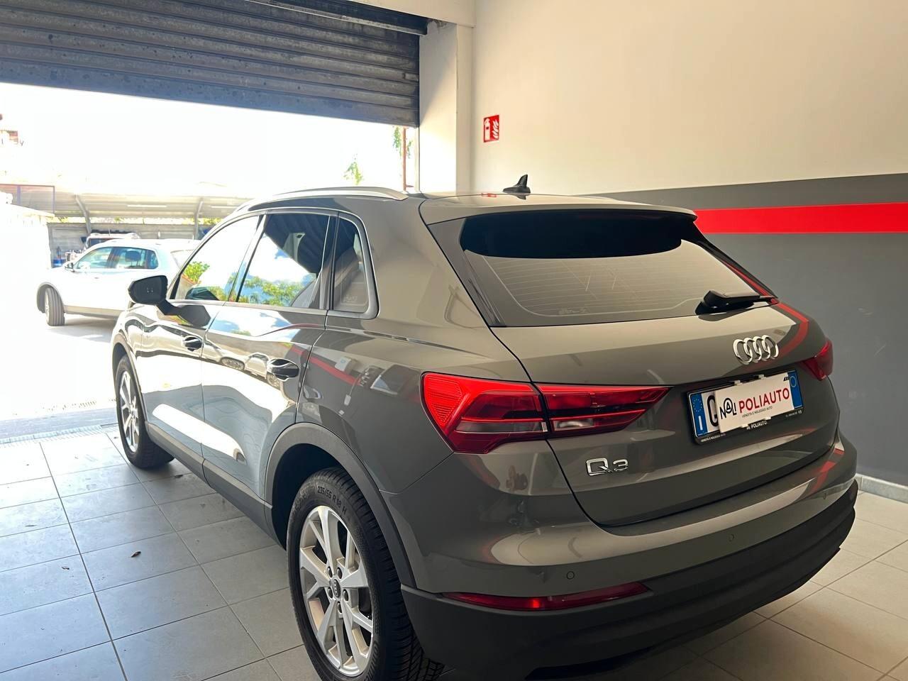 Audi Q3 35 TDI S tronic Business Advanced