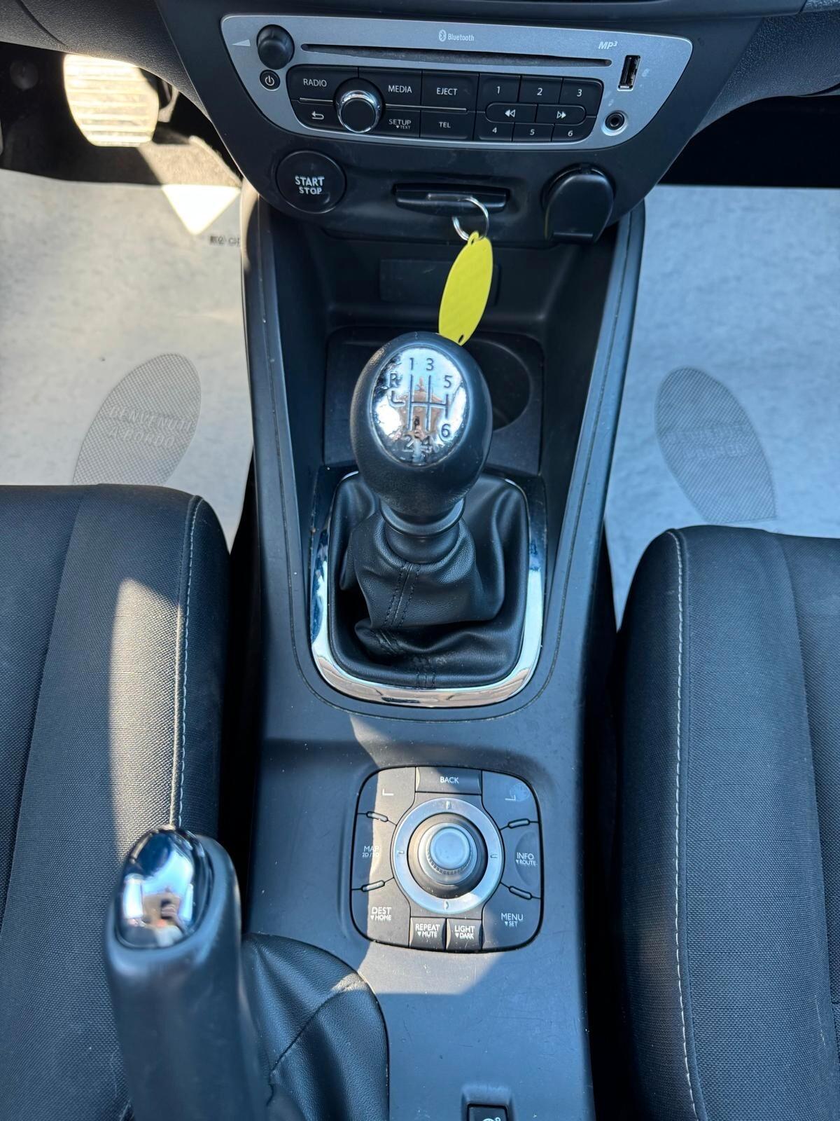 Renault Megane BERLINA 1.5 DCI 110CV GT STYLE 2014