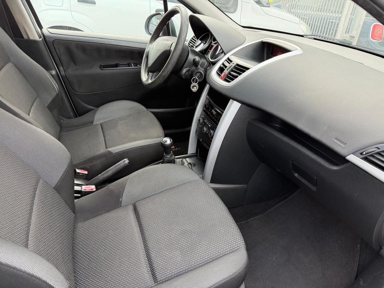 Peugeot 207 1.4 HDi 70CV 5p. Energie-2012