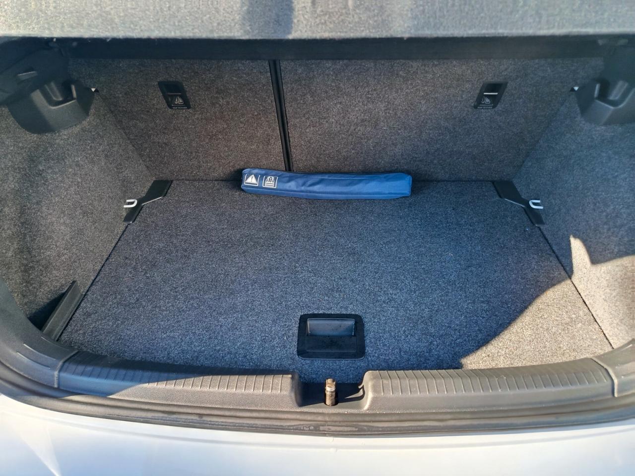 Volkswagen Polo 1.0 TSI DSG 5p. Comfortline BlueMotion Technology