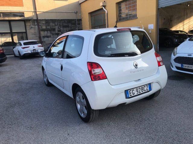 RENAULT Twingo 1.2 16V LEV Miss Sixty